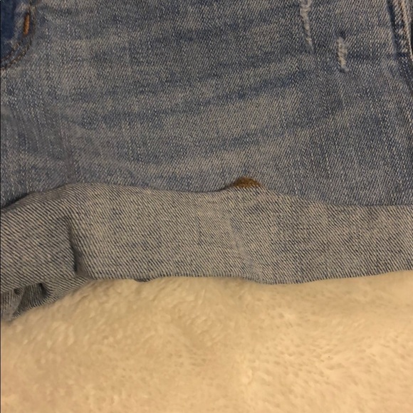 Old Navy Jean Shorts - Picture 3 of 9